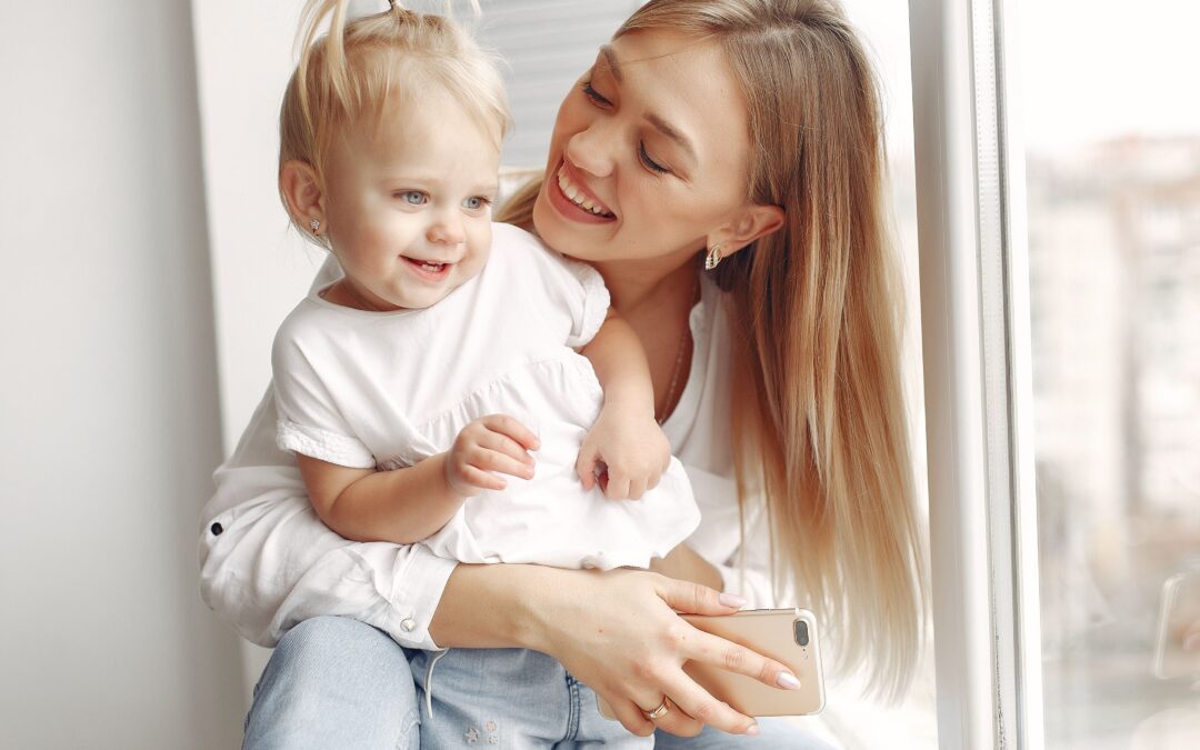 Sinds 1 juli kan je ook als nanny aan de slag via een flexi-job